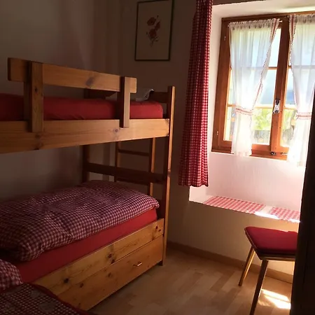 Rifugio Cavaglia Gæstehus *